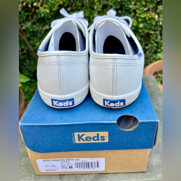 Keds LEATHER women’s Champion White Sneakers - display model - Picture 4 of 8
